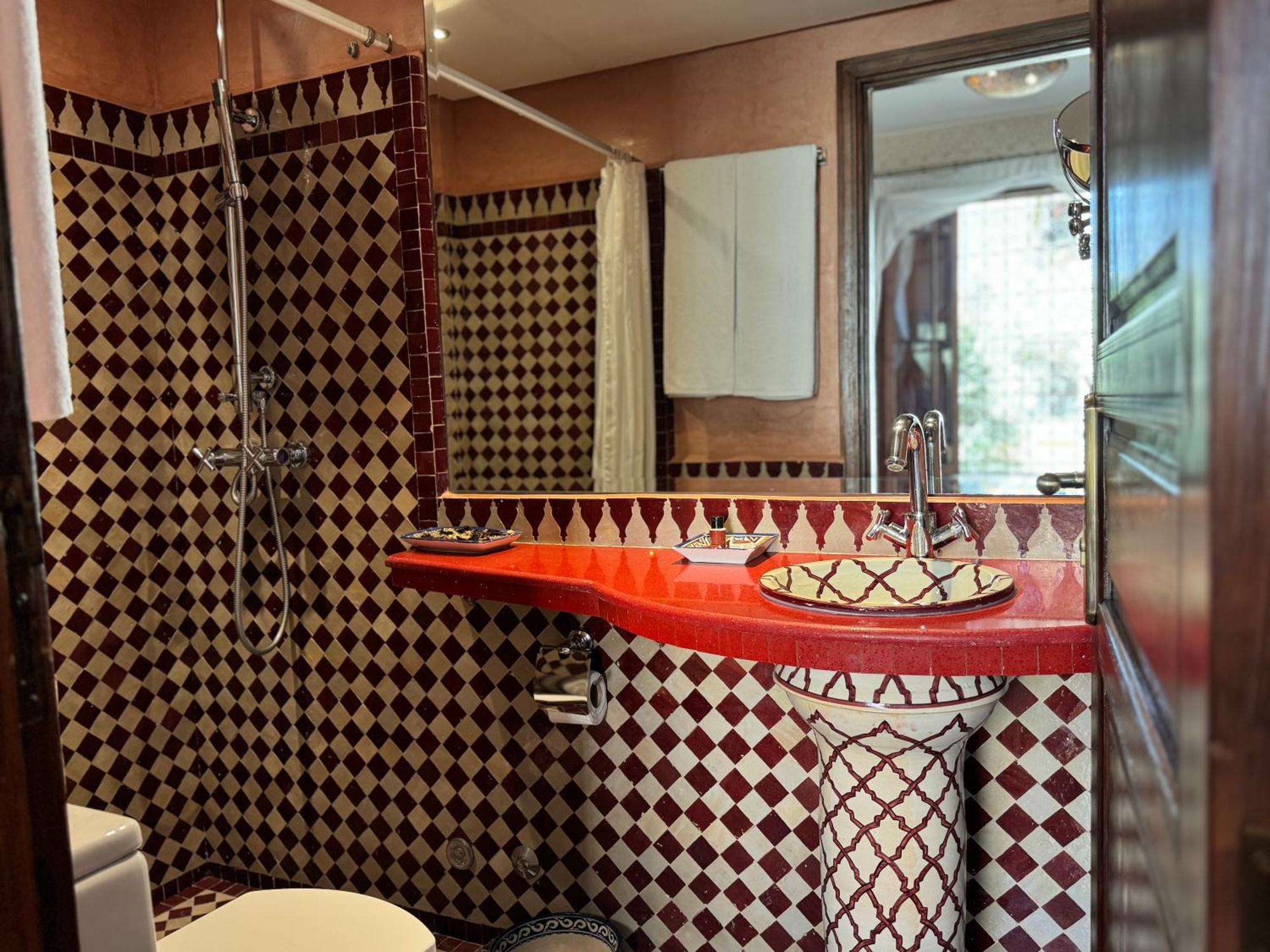 Riad Mazar Фес Экстерьер фото